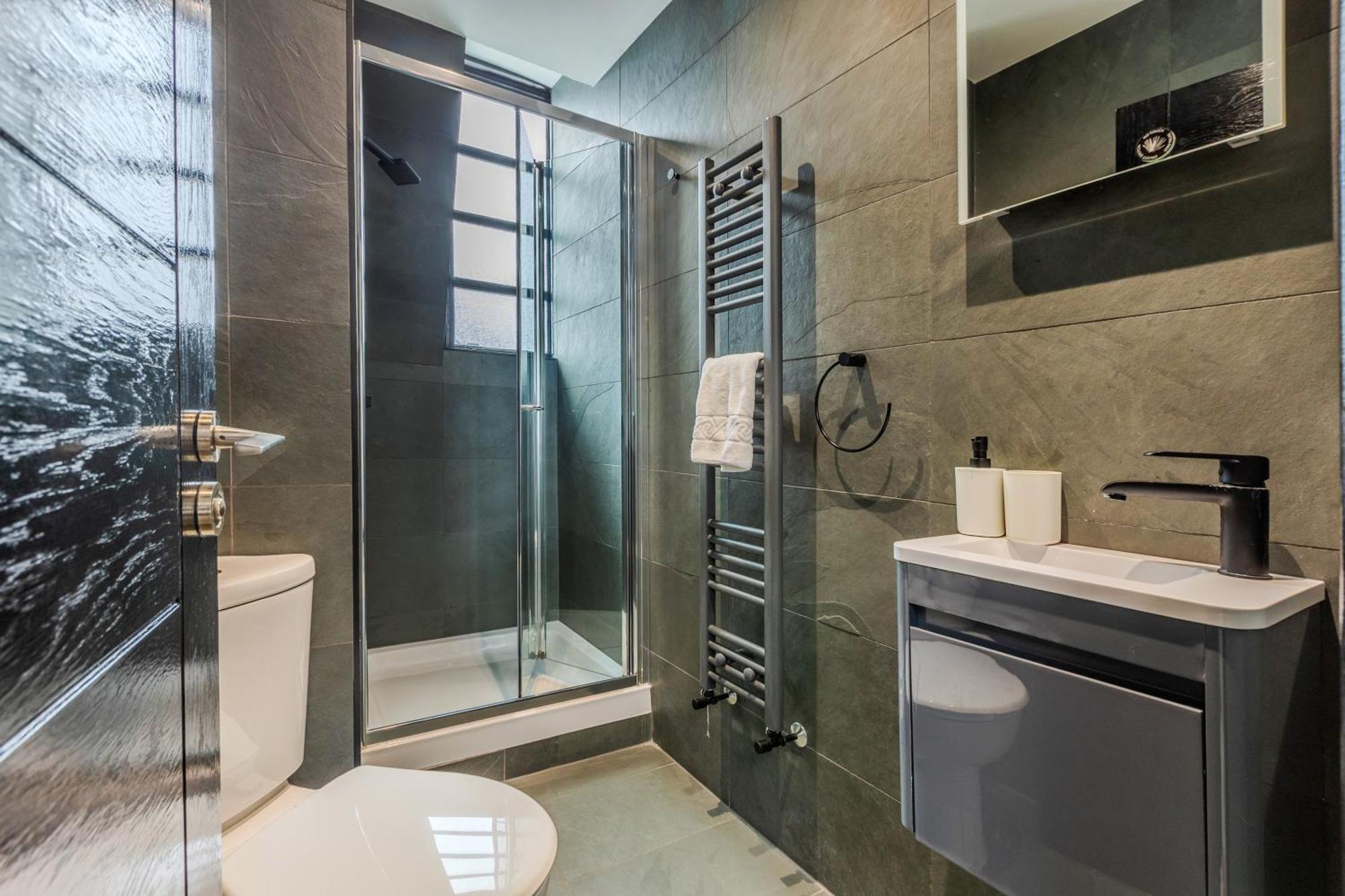 Langdon - Bouverie Place Appartamento Londra