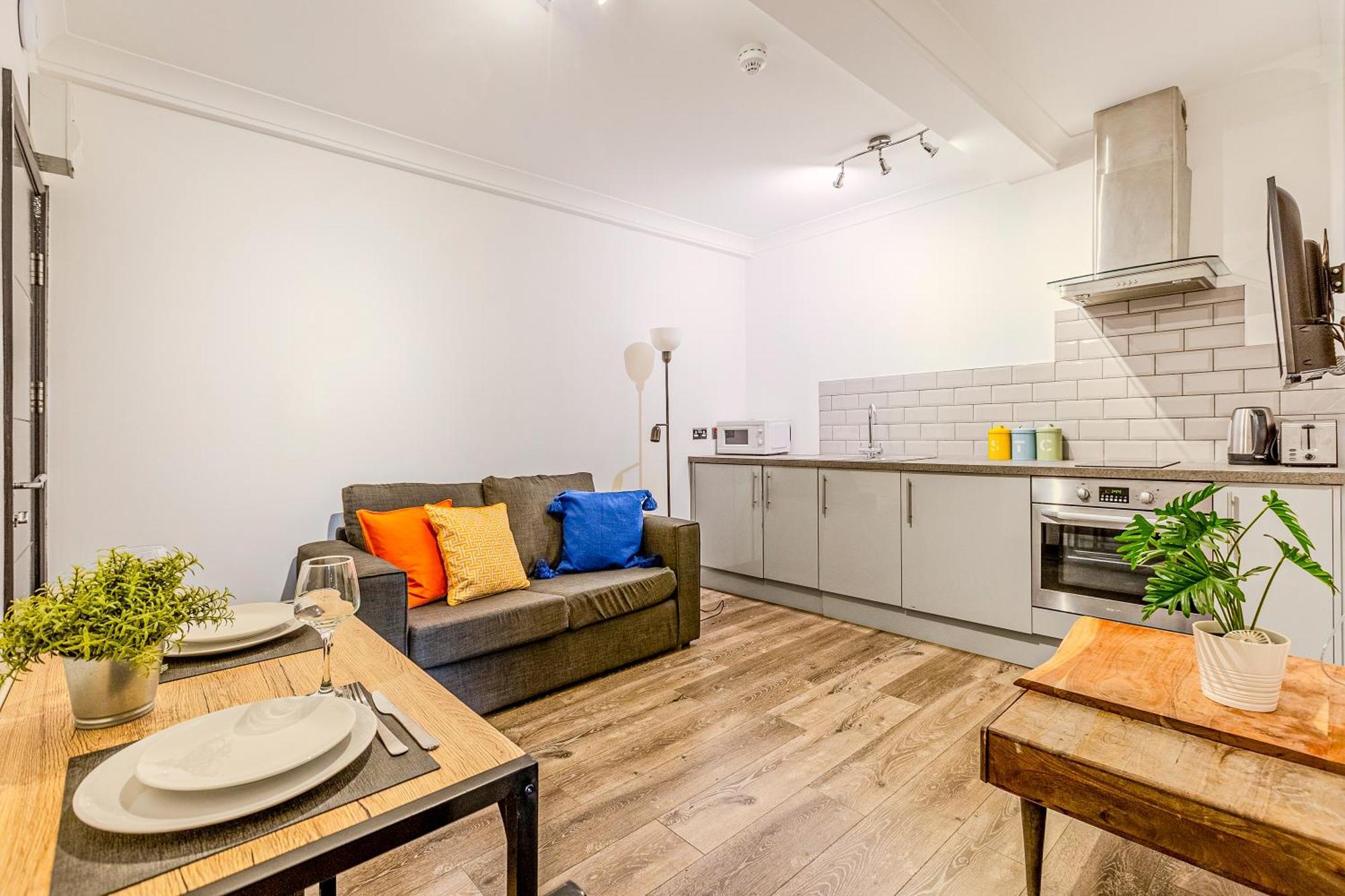Langdon - Bouverie Place * London